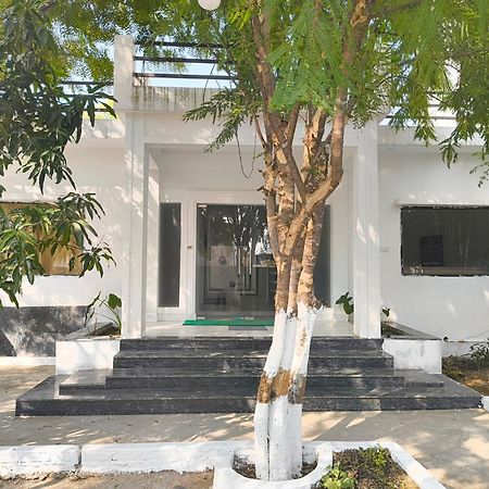 Abhiram Homestay Khajurāho Exteriör bild