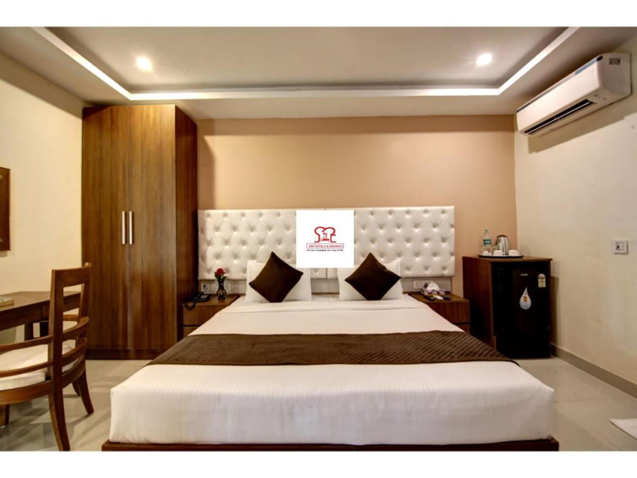 Abhiram Homestay Khajurāho Exteriör bild