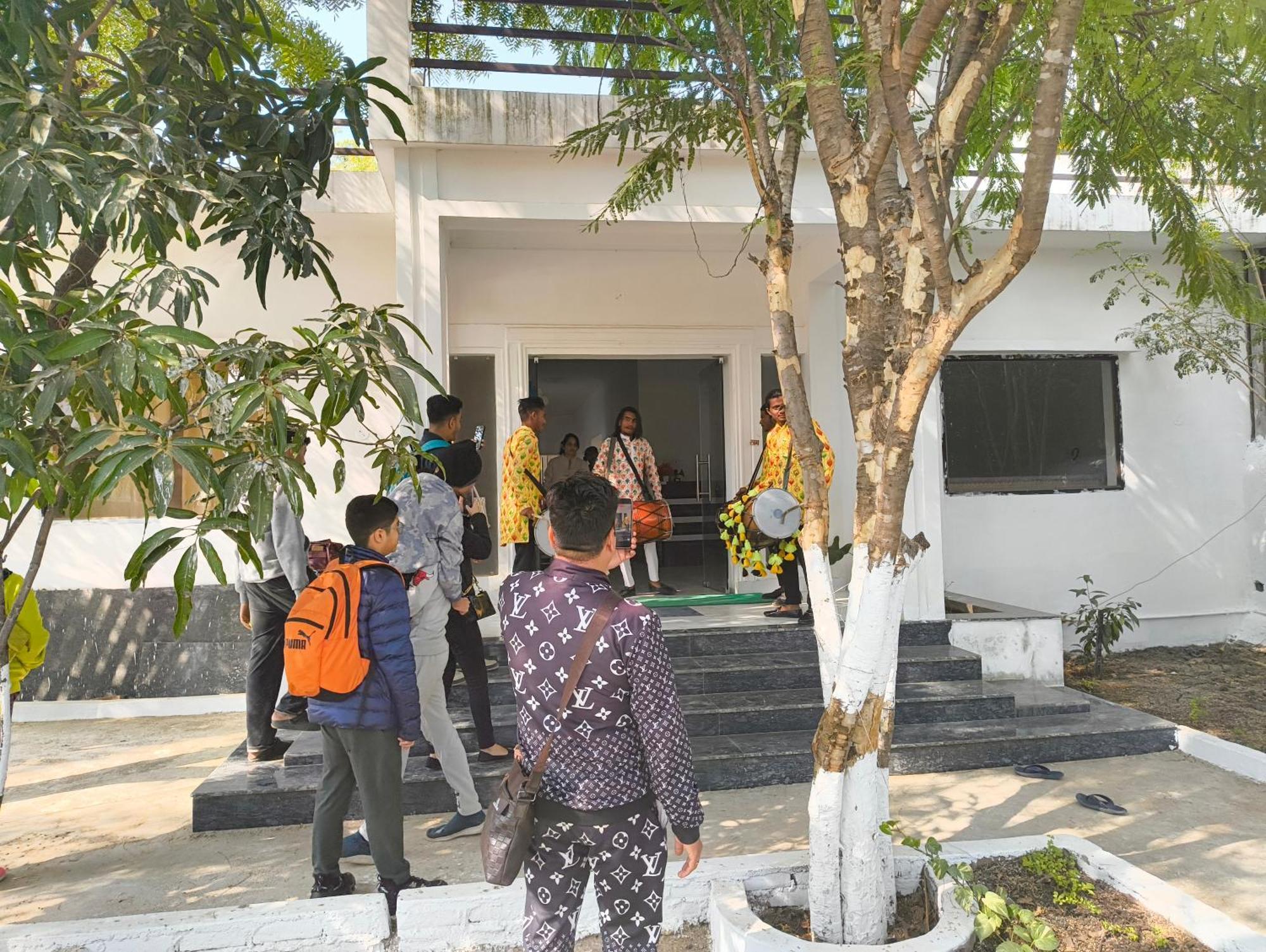 Abhiram Homestay Khajurāho Exteriör bild